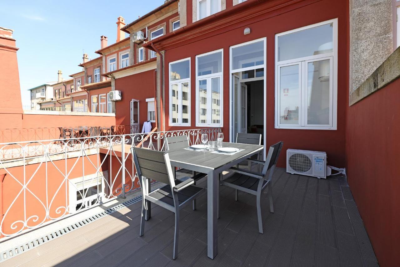 Flh Porto Elegant Flat With Terrace Lägenhet Exteriör bild