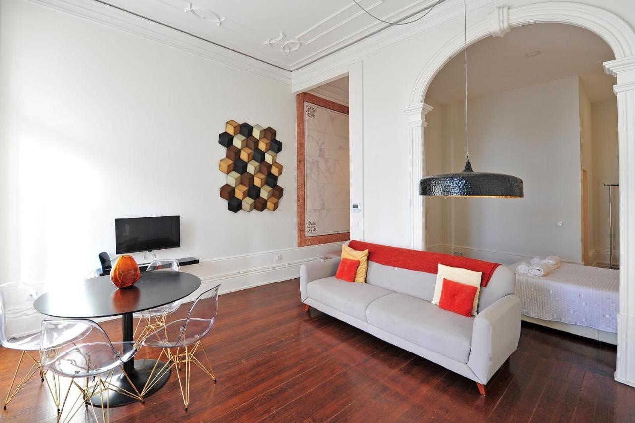 Flh Porto Elegant Flat With Terrace Lägenhet Exteriör bild