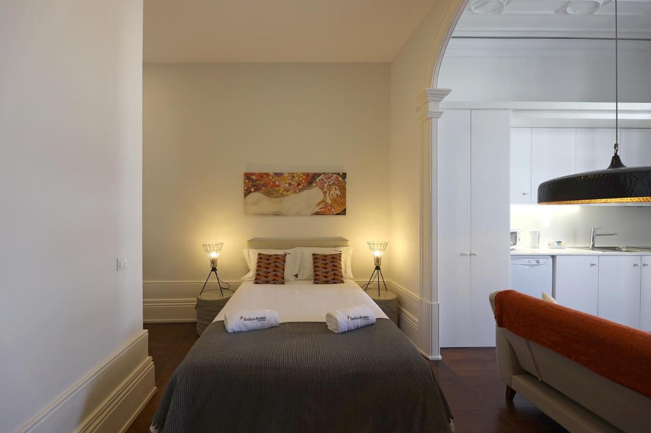 Flh Porto Elegant Flat With Terrace Lägenhet Exteriör bild